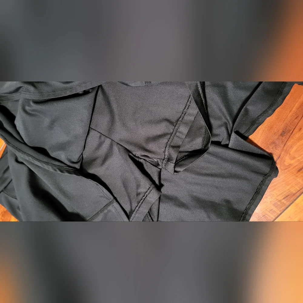 Champion skirt  14-16 youth  fits  perfect  S - Picture 4 of 6